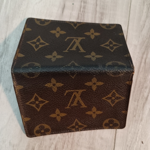LOUIS VUITTON Porto 2 Carte Vertical Monogrammed Canvas BRW BRW Men - Picture 3 of 10